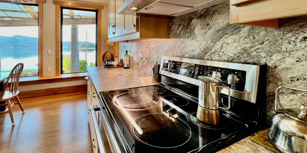 3506 OCEANVIEW DRIVE Daajing Giids City Photo 17 3506 OCEANVIEW DRIVE Daajing Giids City Photo 17